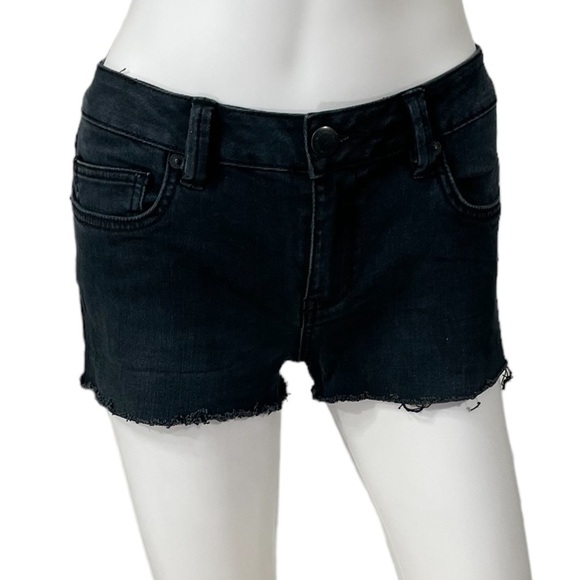 BCBG Black Cut Off Raw Hem Jean Shorts Size 25 - Picture 1 of 8